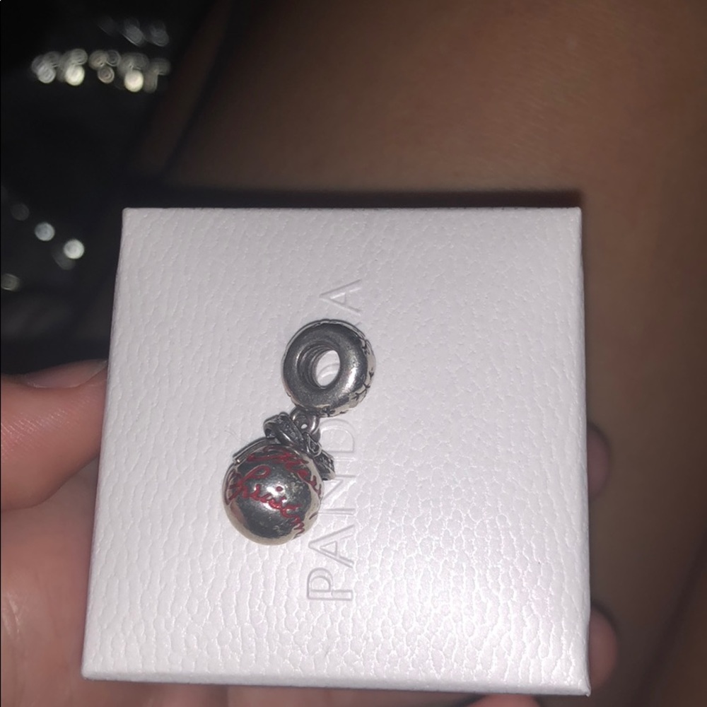 Pandora Christmas ornament charm!❤️❤️